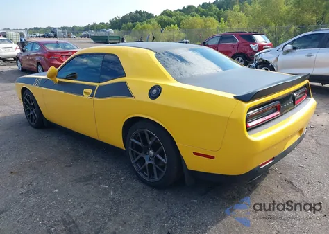 2017 Dodge Challenger T/A из США, поврежденный, VIN 2C3CDZBT1HH639819